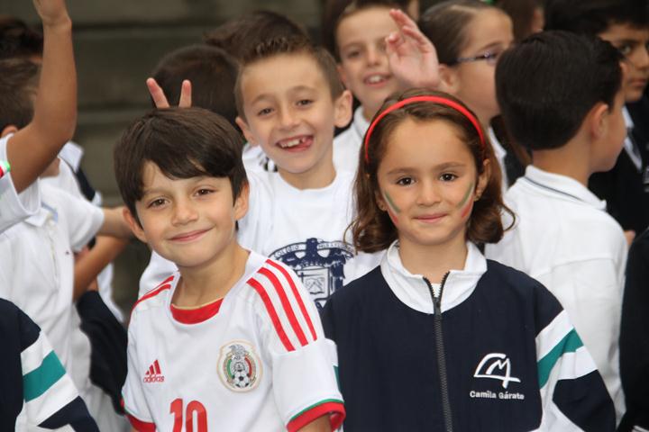 Ir a la Siguiente Foto