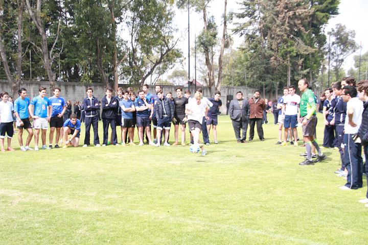 Ir a la Siguiente Foto