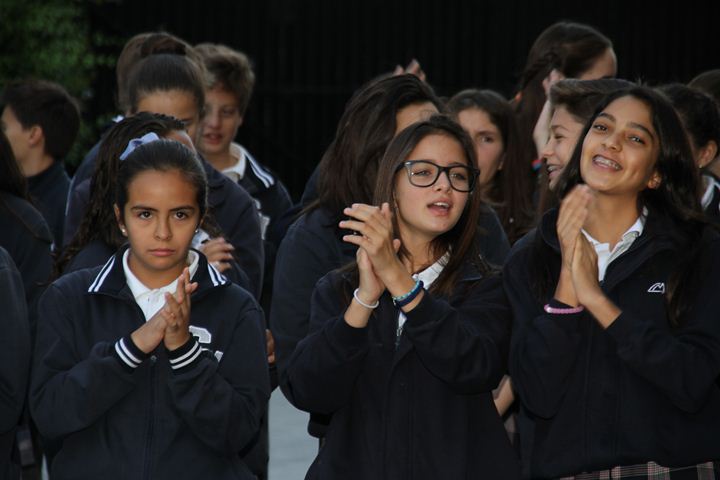 Ir a la Siguiente Foto