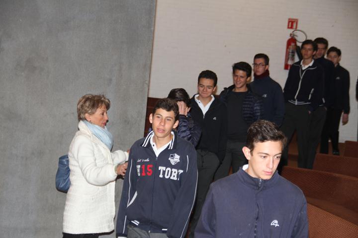 Ir a la Siguiente Foto