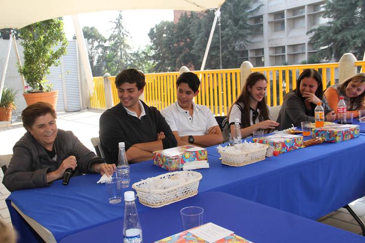 Ir a la Siguiente Foto