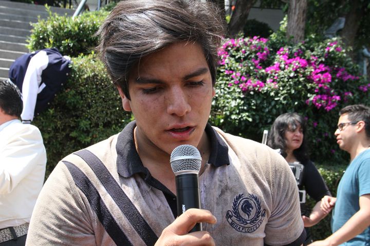 Ir a la Siguiente Foto