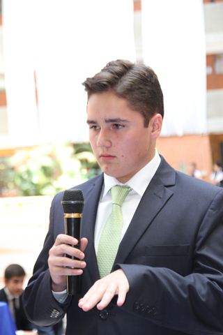 Ir a la Siguiente Foto