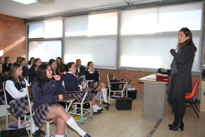 Ir a la Siguiente Foto