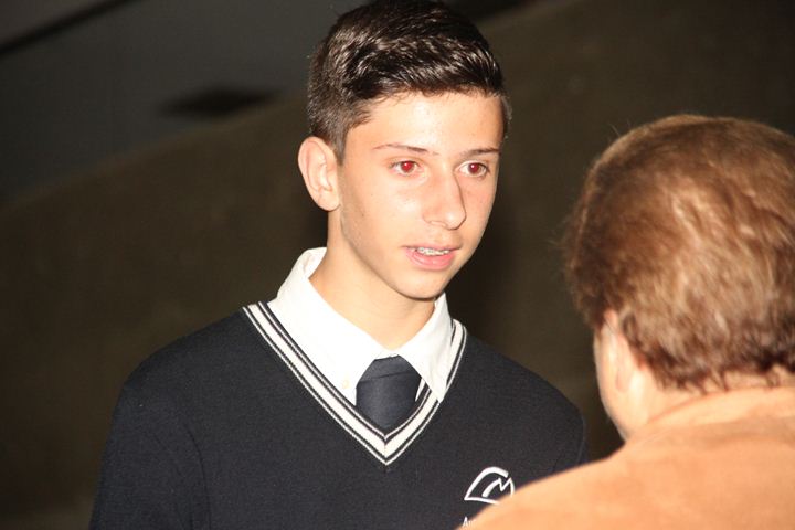 Ir a la Siguiente Foto