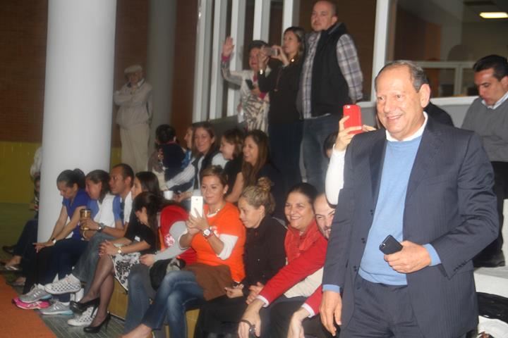 Ir a la Siguiente Foto