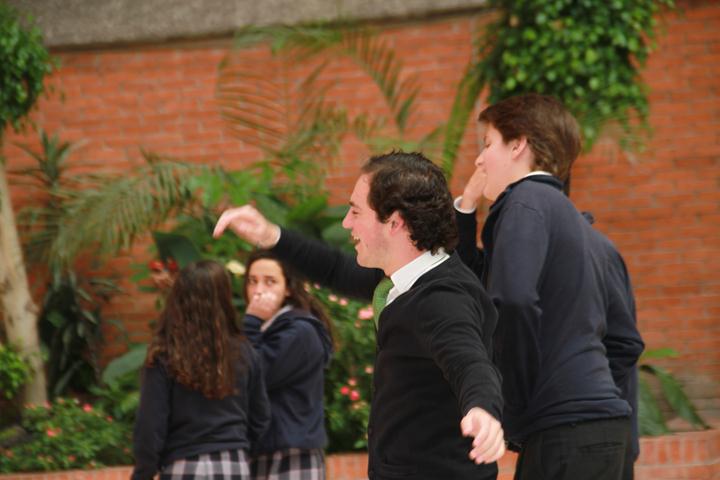 Ir a la Siguiente Foto