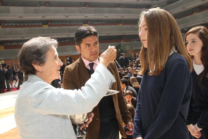 Ir a la Siguiente Foto