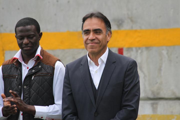 Ir a la Siguiente Foto