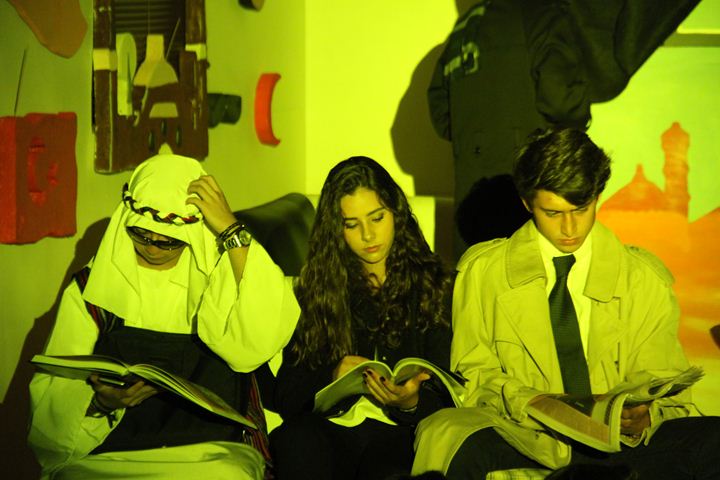 Ir a la Siguiente Foto