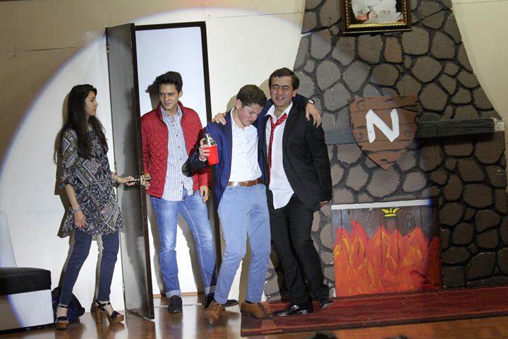 Ir a la Siguiente Foto