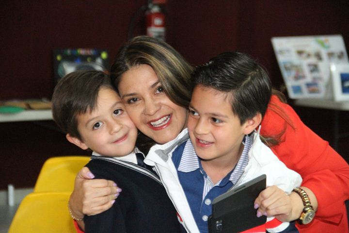 Ir a la Siguiente Foto