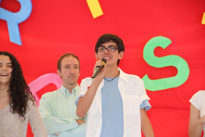 Ir a la Siguiente Foto