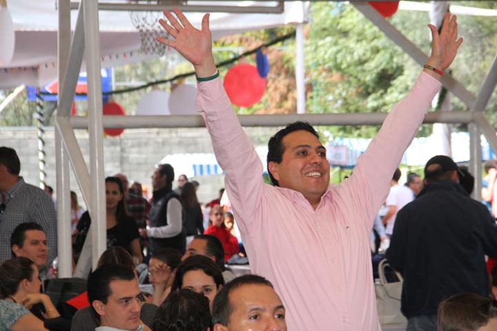 Ir a la Siguiente Foto