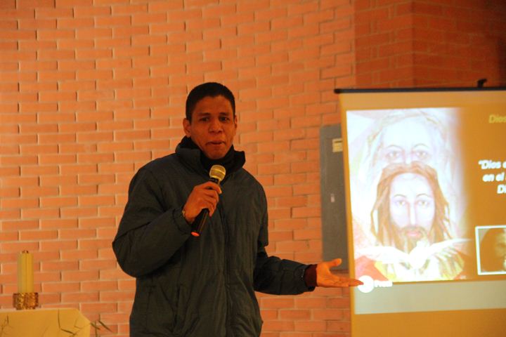 Ir a la Siguiente Foto