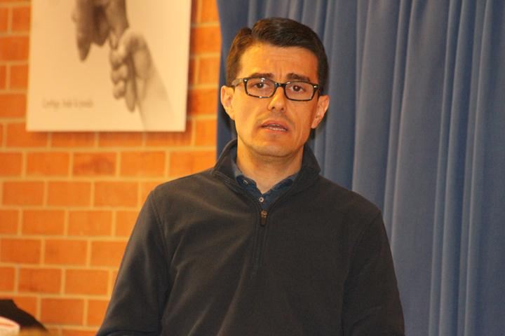 Ir a la Siguiente Foto