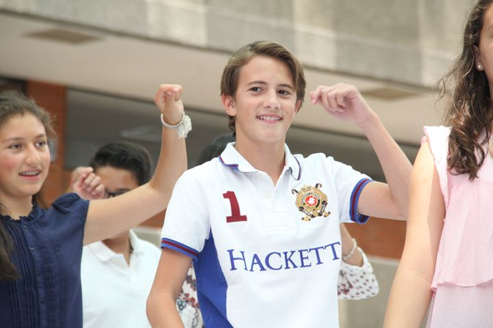 Ir a la Siguiente Foto