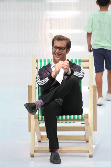 Ir a la Siguiente Foto