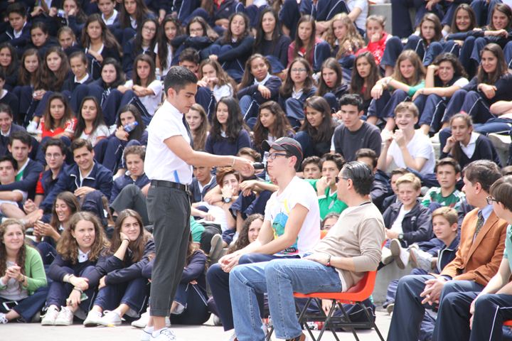 Ir a la Siguiente Foto