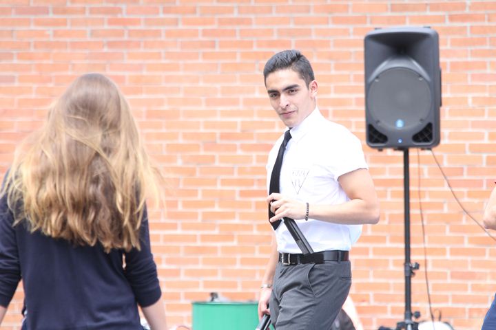 Ir a la Siguiente Foto