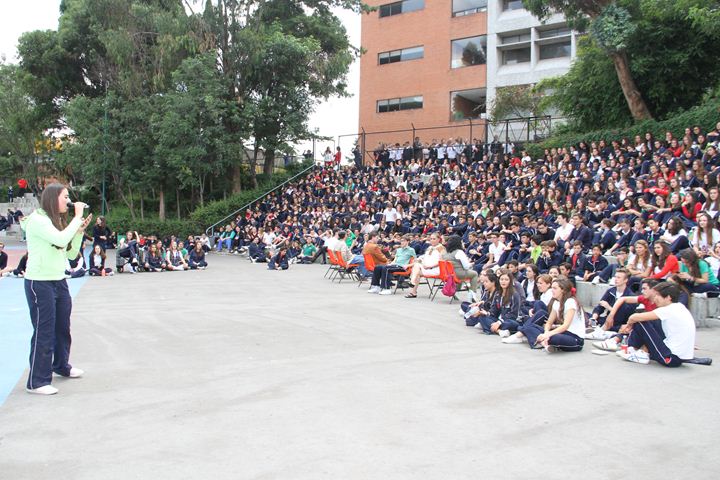 Ir a la Siguiente Foto