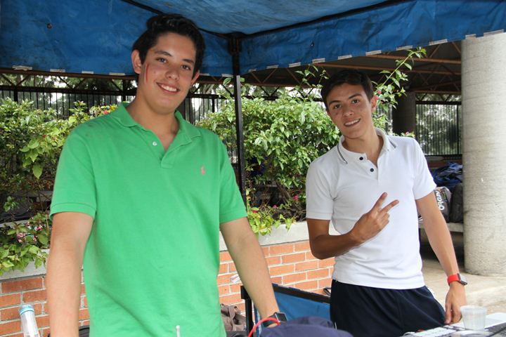 Ir a la Siguiente Foto