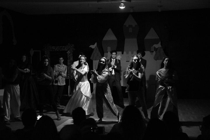 Ir a la Siguiente Foto