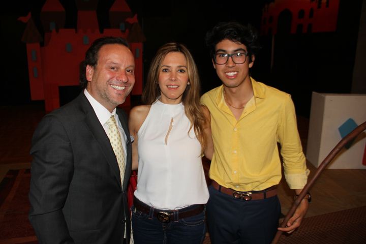 Ir a la Siguiente Foto