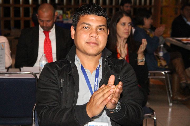 Ir a la Siguiente Foto