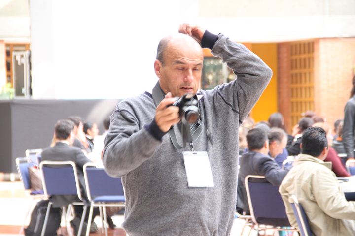 Ir a la Siguiente Foto