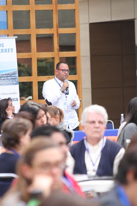 Ir a la Siguiente Foto