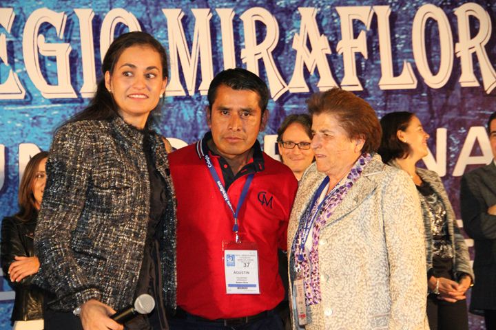 Ir a la Siguiente Foto