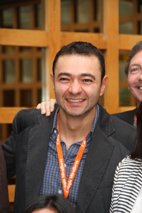 Ir a la Siguiente Foto