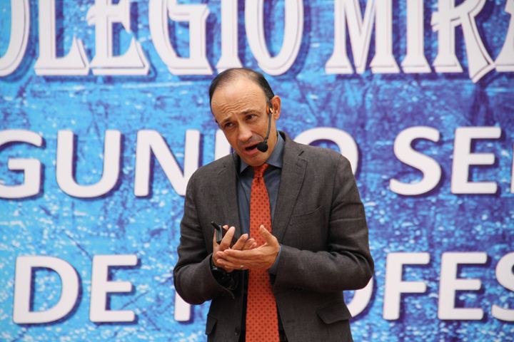 Ir a la Siguiente Foto