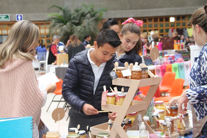 Ir a la Siguiente Foto