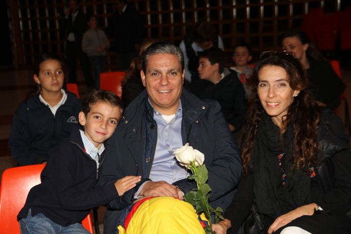 Ir a la Siguiente Foto