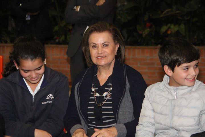 Ir a la Siguiente Foto