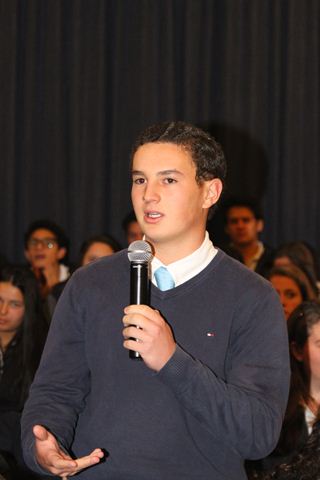 Ir a la Siguiente Foto
