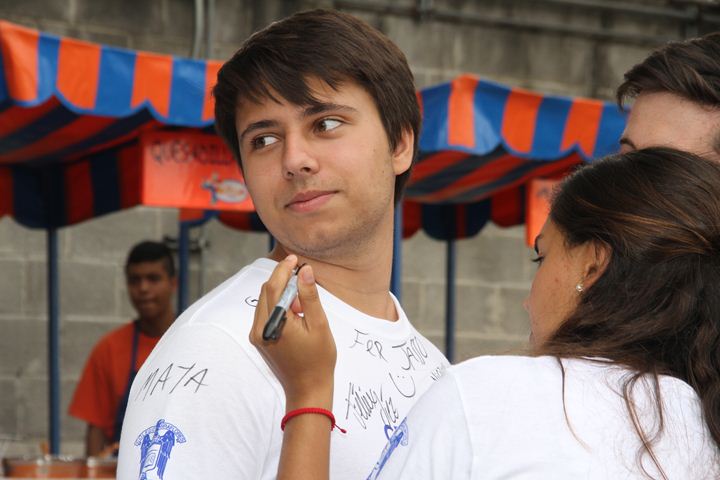Ir a la Siguiente Foto