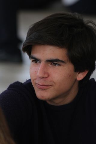 Ir a la Siguiente Foto