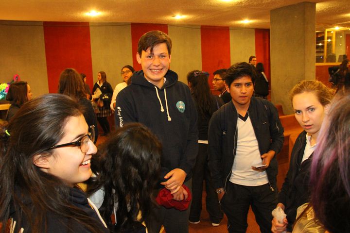 Ir a la Siguiente Foto