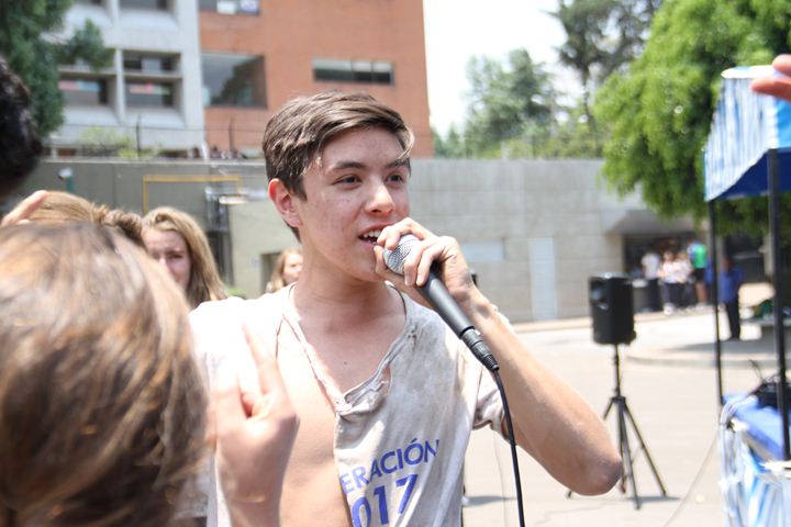 Ir a la Siguiente Foto