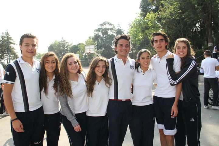 Ir a la Siguiente Foto