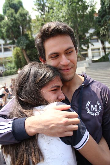 Ir a la Siguiente Foto