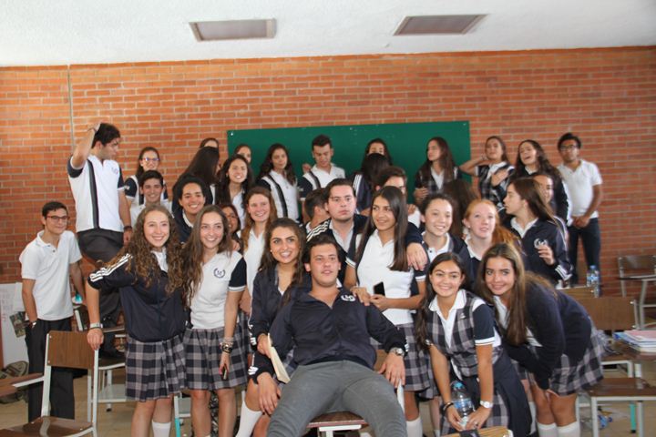 Ir a la Siguiente Foto