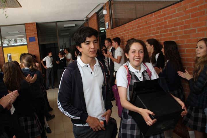 Ir a la Siguiente Foto