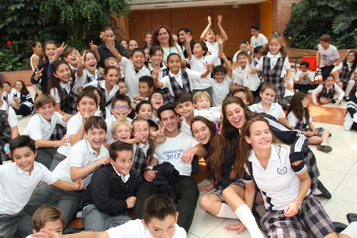 Ir a la Siguiente Foto