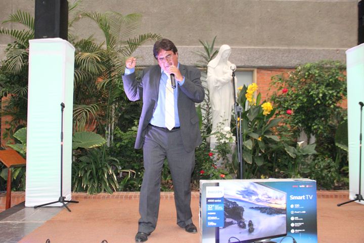 Ir a la Siguiente Foto