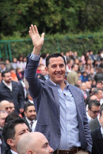 Ir a la Siguiente Foto