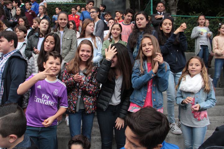 Ir a la Siguiente Foto